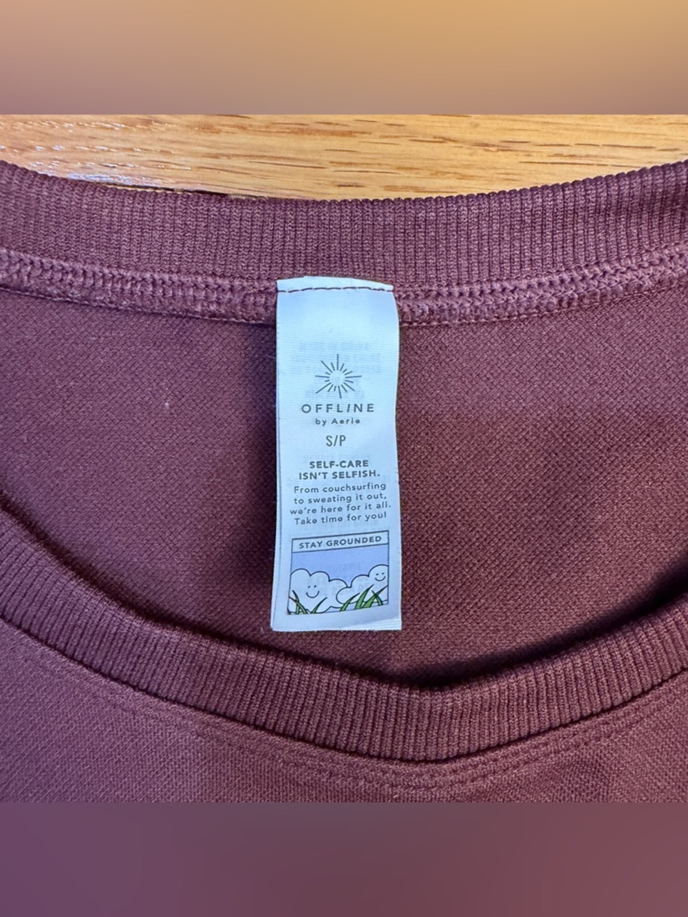 Offline by Aerie Seamless Crop Top Tee Shirt in Brown - Size Small - Picture 2 of 7
